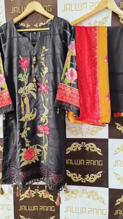 Ladies Ready to Wear Printed Pakistani Suits in UAE