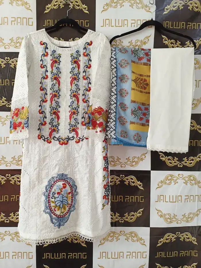 LLJ0001_8 Jalwarang Luxury Lawn LLJ0001 Embroidered 3pc Suit from Pakistan