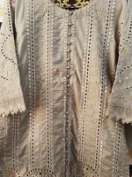 Jalwarang Luxury Lawn LLJ0010 Embroidered 3pc Suit from Pakistan