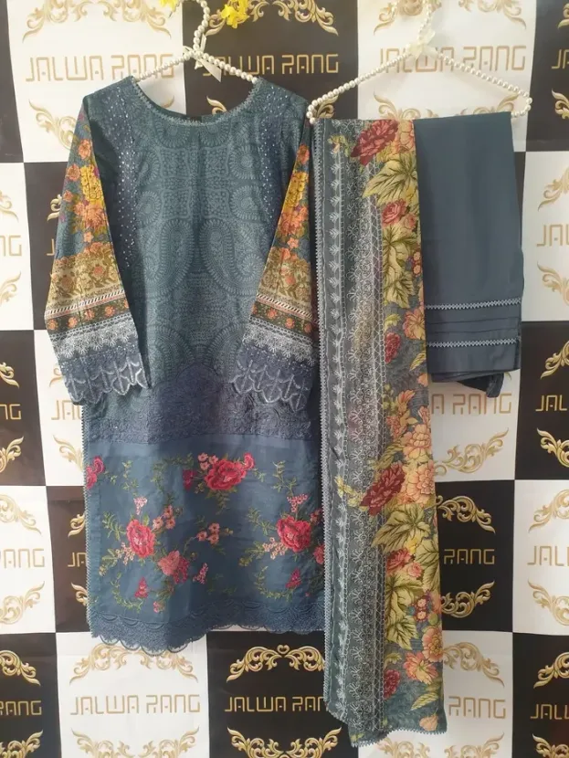 EPJ0033 (6) Ladies Ready to Wear Digital Printed with Embroidery Pakistani Lawn Dress in UAE
